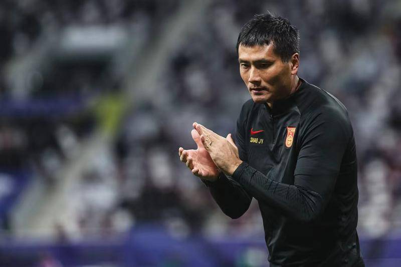 聚焦｜邵佳一上任跟时间赛跑 国足重组最早要到明年初