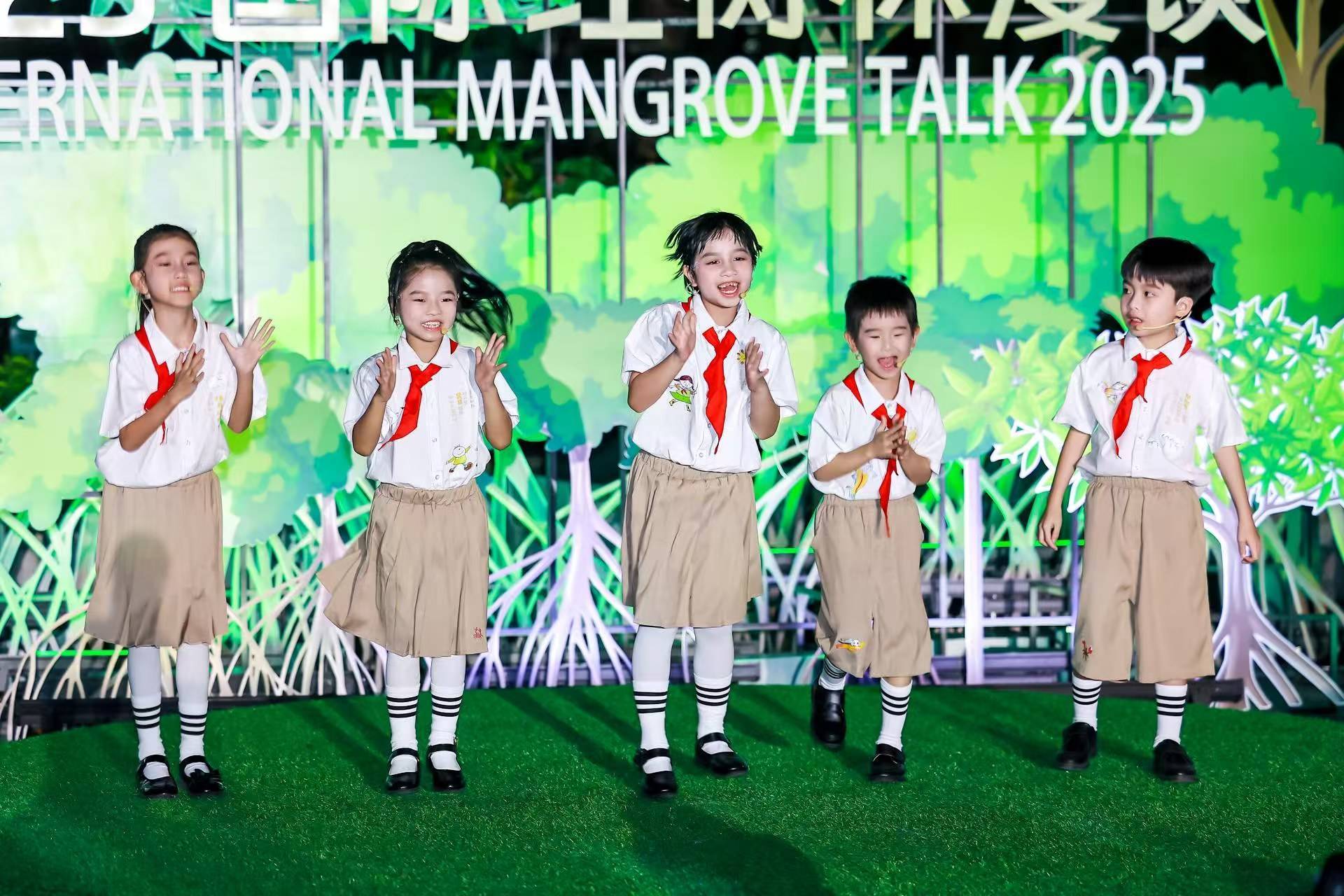 华体会- 华体会体育官方网站- 体育APP下载首届红树林青少年生态写作颁奖典礼举行第二届征文活动同步启动