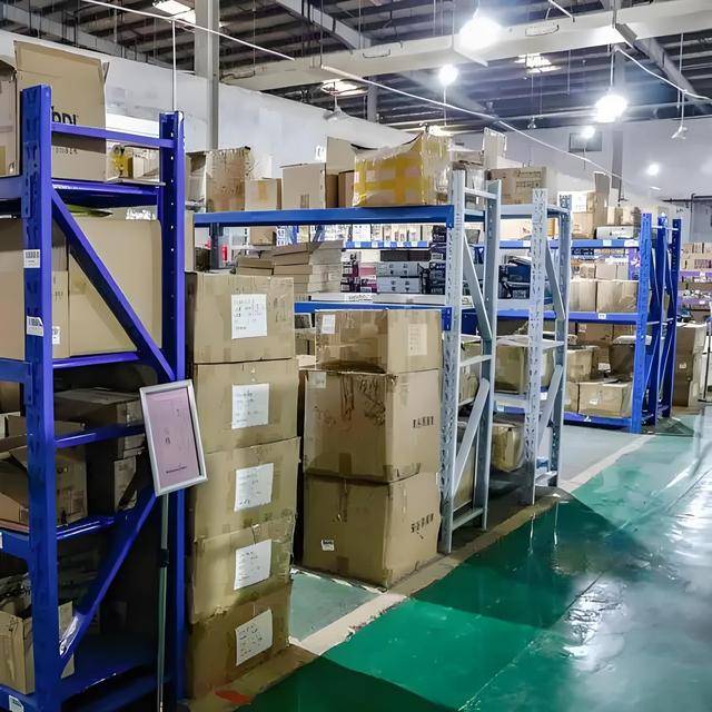 原创 15小时亏损百亿,订单暴跌9%!跨境电商为何集体倒戈中国平台?