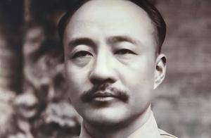 他见好友妻子太漂亮，杀人夺妻，生下10个子女，死后还享受国葬_李烈钧_龚永_华世琦