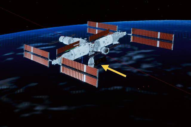 原创             撞击神舟二十真凶锁定，太空出现大量不速之客，推迟返回有危险吗