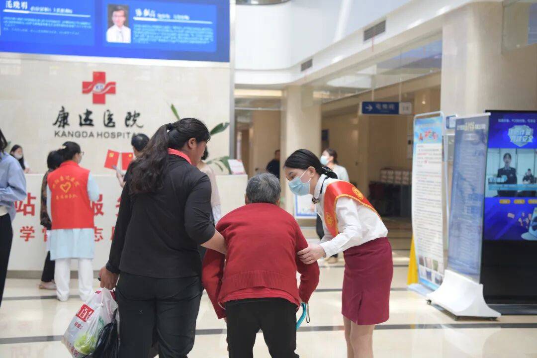 广安门中医医院、护士全程协助陪同跑腿挂号,诚信经营,服务好的简单介绍 广安门中医医院、护士全程协助陪同跑腿挂号,诚信经营,服务好的简单介绍