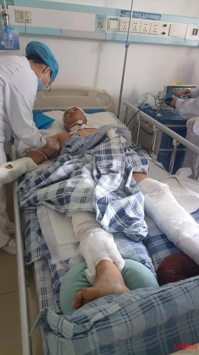 男子借宿同学家，隔日持刀行凶致1死1重伤