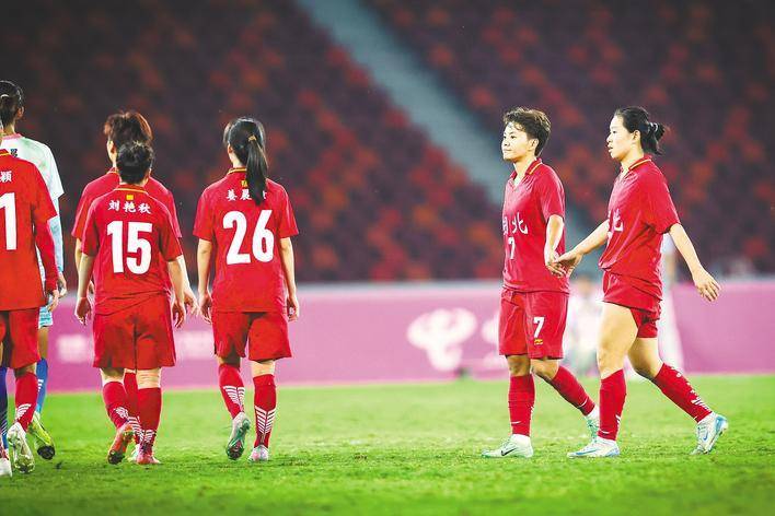 与金牌擦肩 与荣光同在