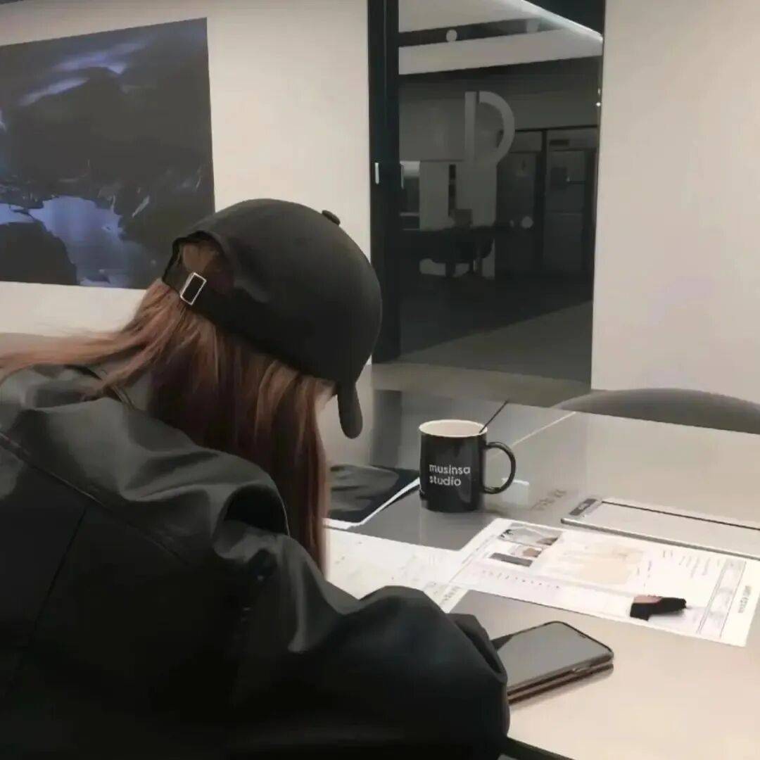 女生头像,自由氛围感女头