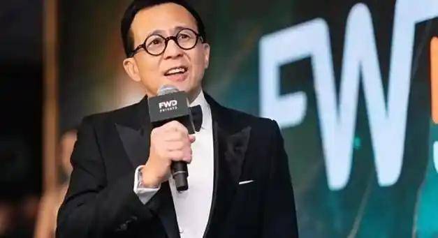 2909亿身家有何用？97岁的李嘉诚无力回天，两个60岁儿子已成心病