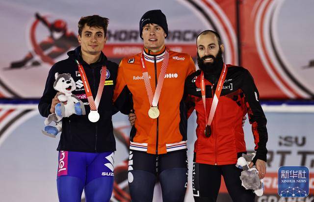 短道速滑世巡赛第三站：男子1000米A组决赛精彩瞬间全记录
