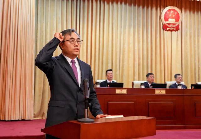 河南人许心超，任北京市海淀区代区长