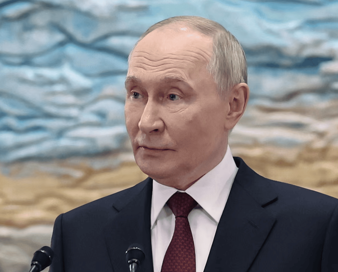 普京最新发声:特朗普特使是“一个聪明人”,达成停火协议前提是乌克兰撤出顿巴斯