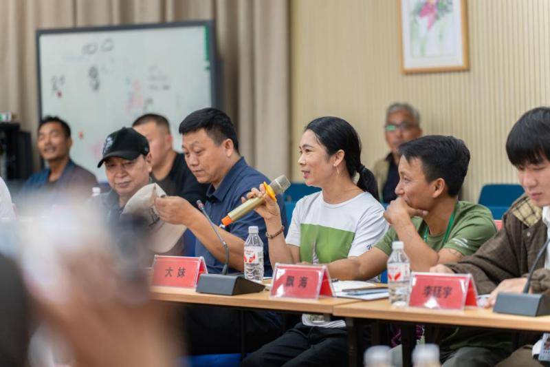 观鸟，不只是观鸟：云南绿水青山间的“新翅膀”