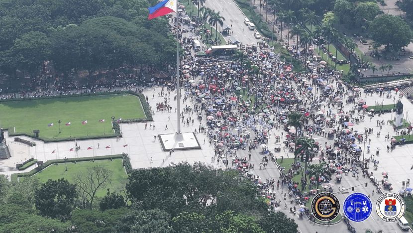 菲律宾首都爆发大规模抗议
