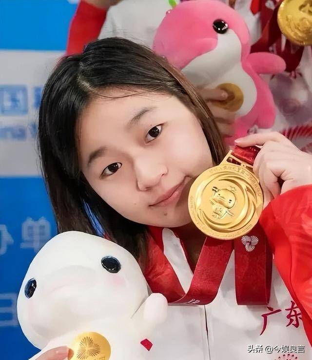 陈芋汐也没想到,全红婵会因香港火灾后的这一举动,迎来口碑暴涨