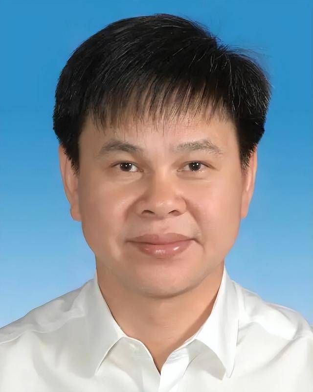 张文贤任福建省国资委主任