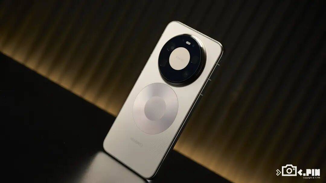 用了几天华为Mate80 Pro Max，我感觉它堆料有点过猛了。。。