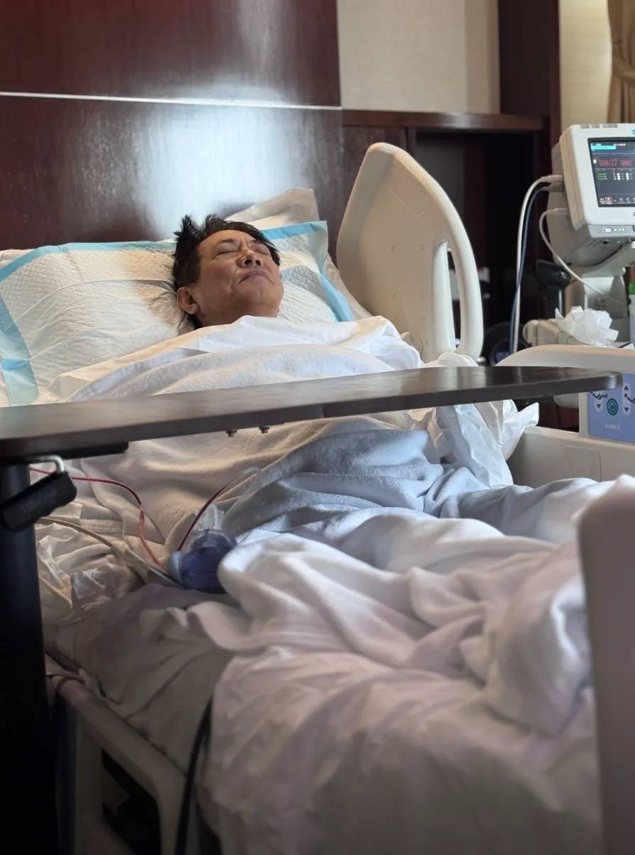 李连杰发视频否认为年轻“换心脏换血”，关掉美颜自证清白：换这换那？不如换个心态