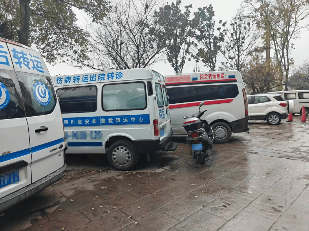 “山寨救护车”在成都、绵阳、南充等多地现身,已成行业新赛道?最新调查 “山寨救护车”在成都、绵阳、南充等多地现身,已成行业新赛道?最新调查