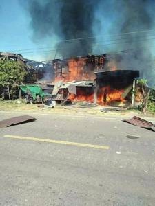 泰柬冲突仍在继续 泰国又一地实施宵禁-华闻时空