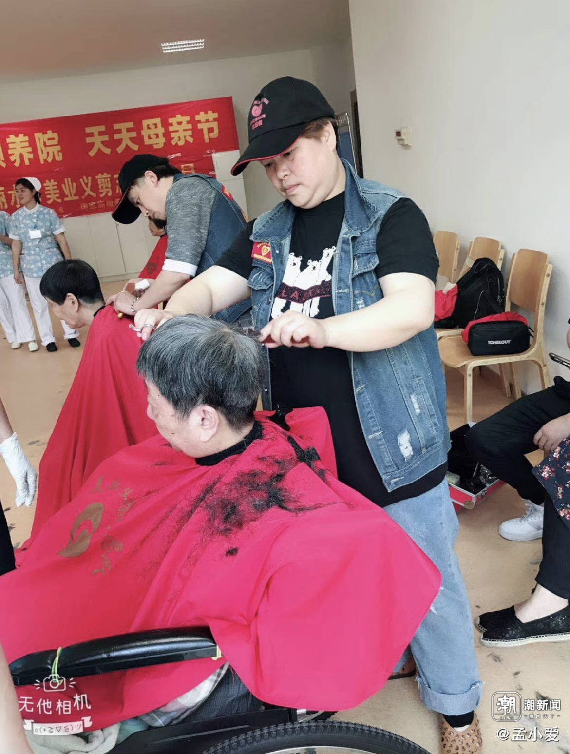 写点生活|理发师阿凤
