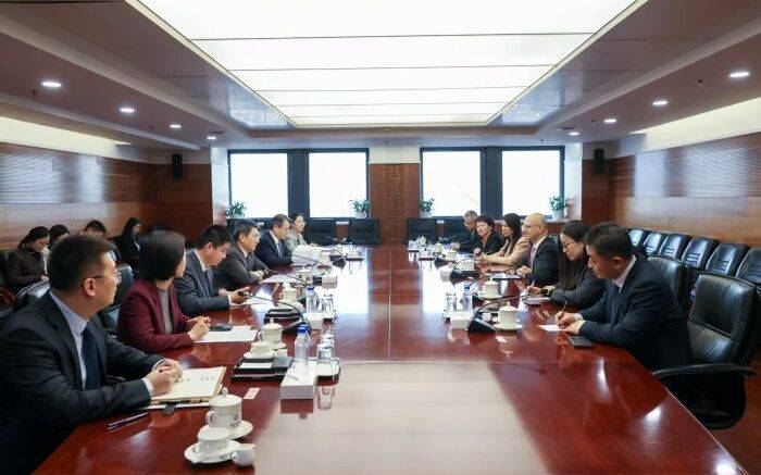 李成钢：希望苹果公司继续深耕中国市场