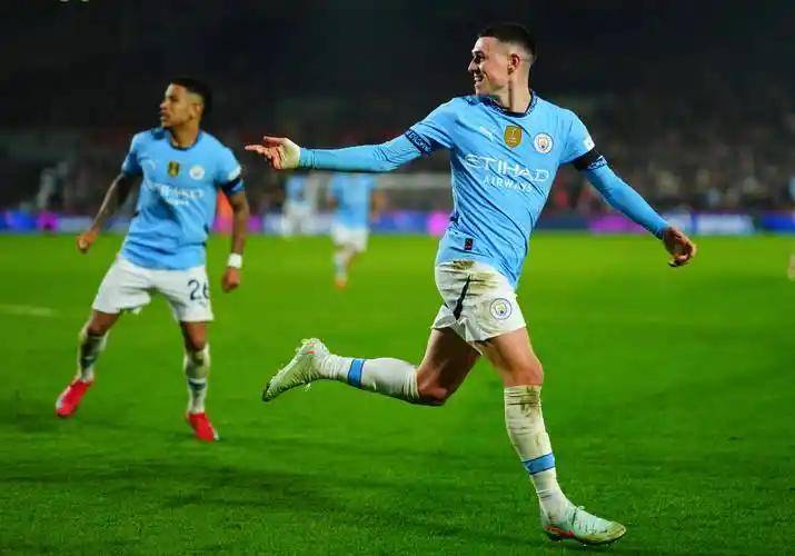 原创             德转身价遭史诗级暴跌！福登狂泄6000万，皇马曼城巨星巨星身价集体“腰斩”