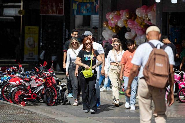 年终特稿｜兵临城下：委内瑞拉的“石油免费USDT/USDC游戏推荐/注册送币链游大全/边玩边赚新选择诅咒”与青年韧性