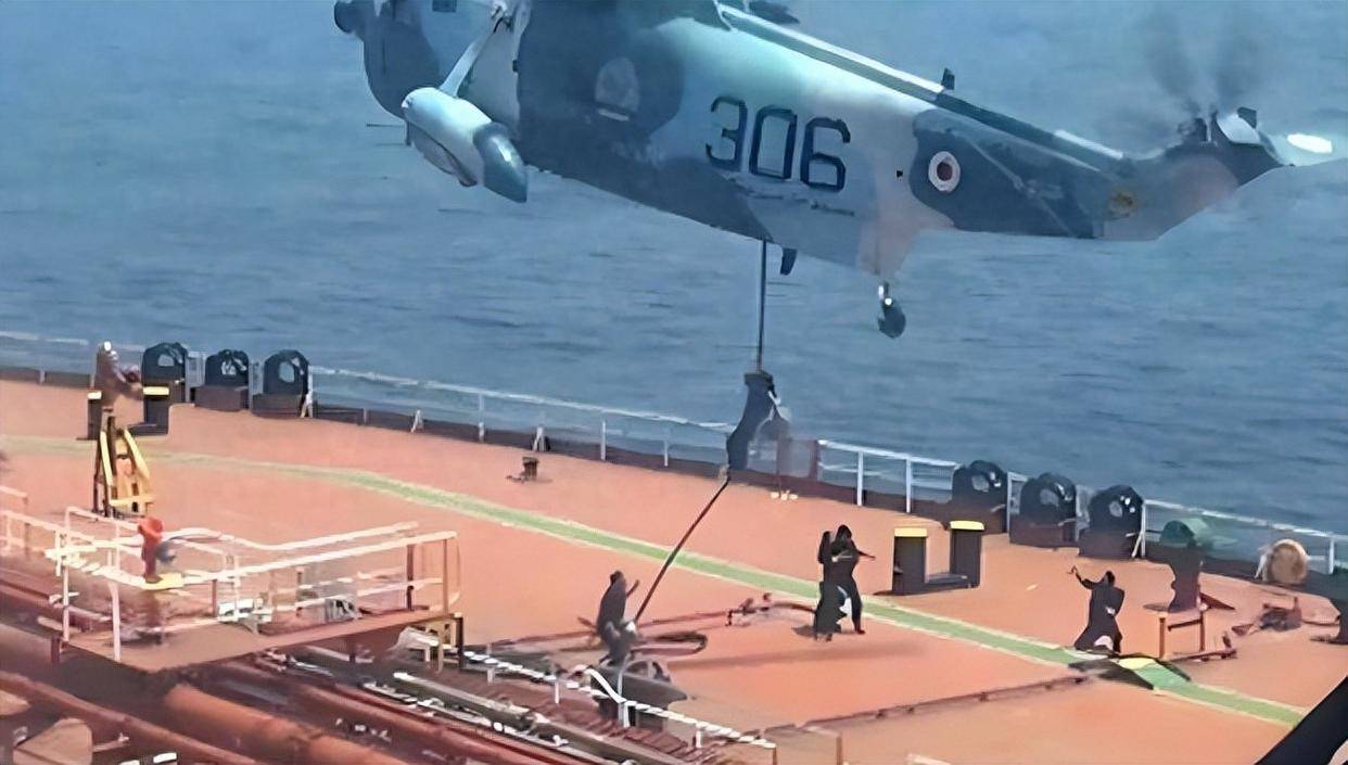 美国扣船48小时遭伊朗反杀，以总理急会特朗普求开战，6国拒当炮灰_搜狐网