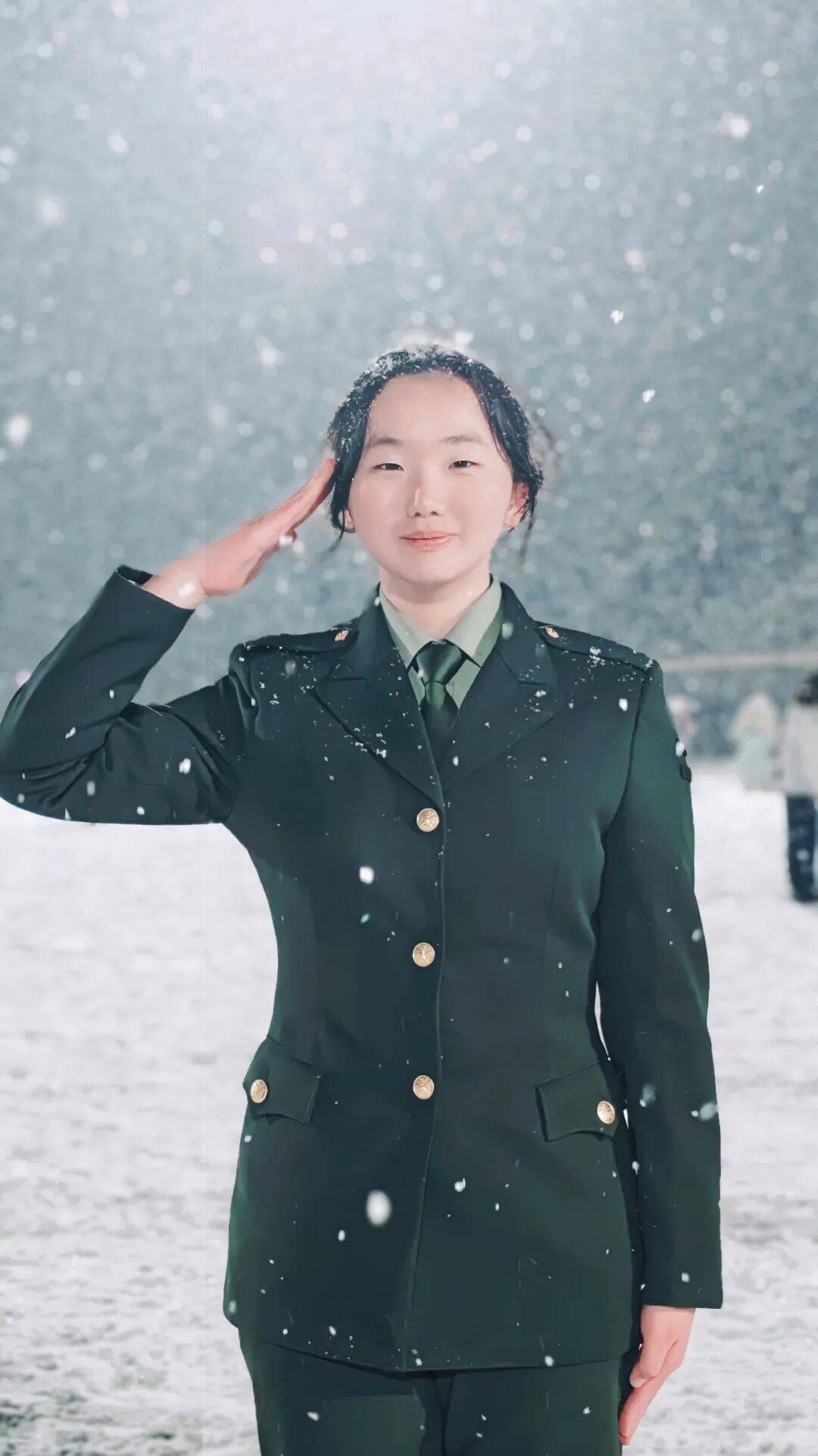 “欧阳雨欣：多维赛场践初心 青春担当绽芳华