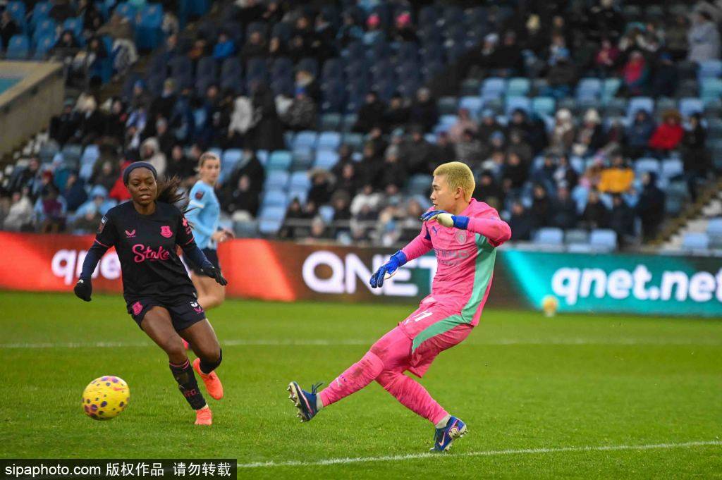 女足英格兰超级联赛：曼城女足vs埃弗顿女足