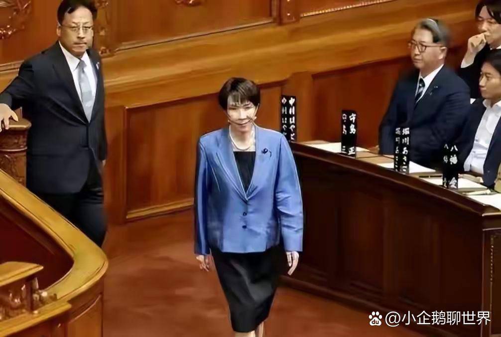 1月15日，在商务部例行记者会上，发言人何咏前正式回应了高市早苗此前要求中方撤回对日本军民两用物项管制措施的言论，直接送给日本四个字：“不予 ...