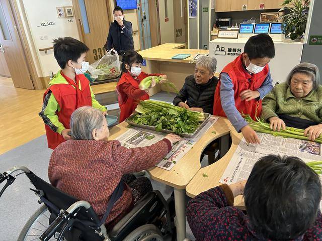 养老在北京 | 老人得陪伴 孩子长见识！老幼共融活动求多安排_奶奶_融合_唐炜岚