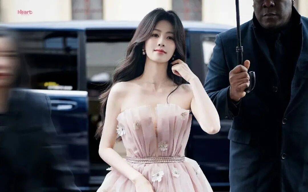 【2026.1.15】《十日终焉》确定是肖战主演？张云龙人怎么样？明星去参加时装周？侯雯元还有活儿开工？封面图