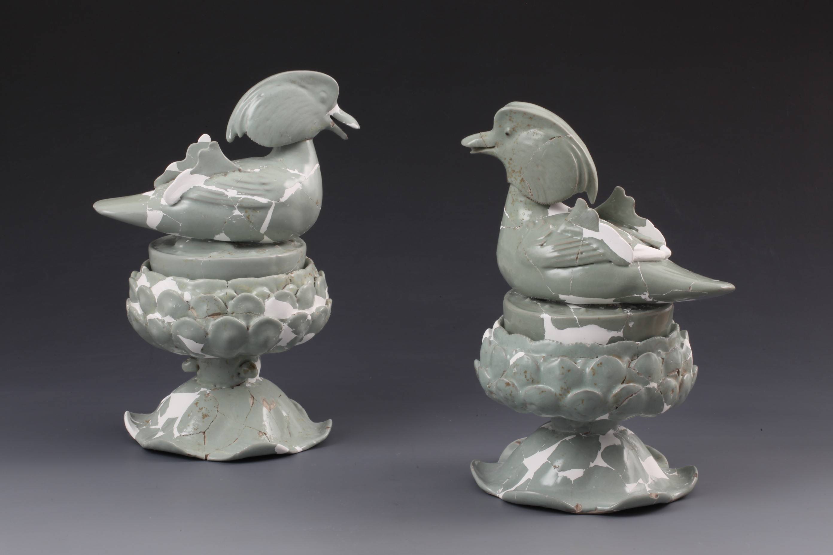 1000余件张公巷窑出土瓷器首次集中亮相 实证其官窑属性