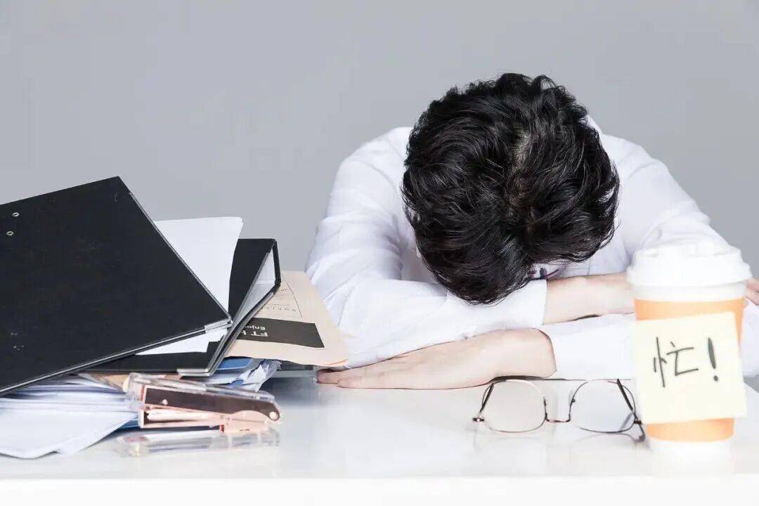 浙江姑娘凌晨崩溃大哭！年末这种“病”多了起来，竟和过节有关……