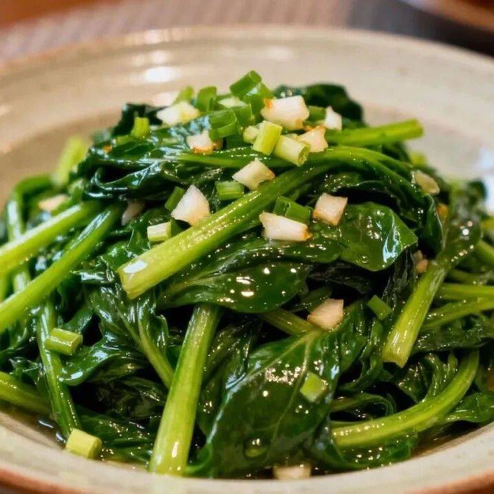 别再省了！这6种剩菜隔夜吃，小心食物中毒！_繁殖_冷藏_细菌