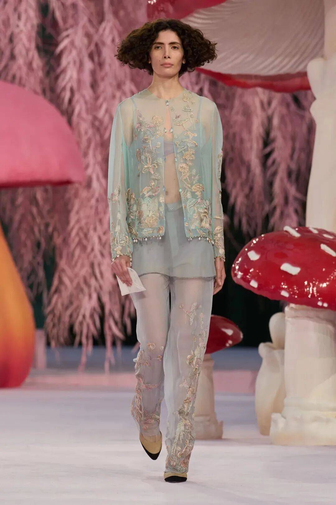 nicole kidmantilda swinton和金高银等嘉宾名流受邀出席发布会在