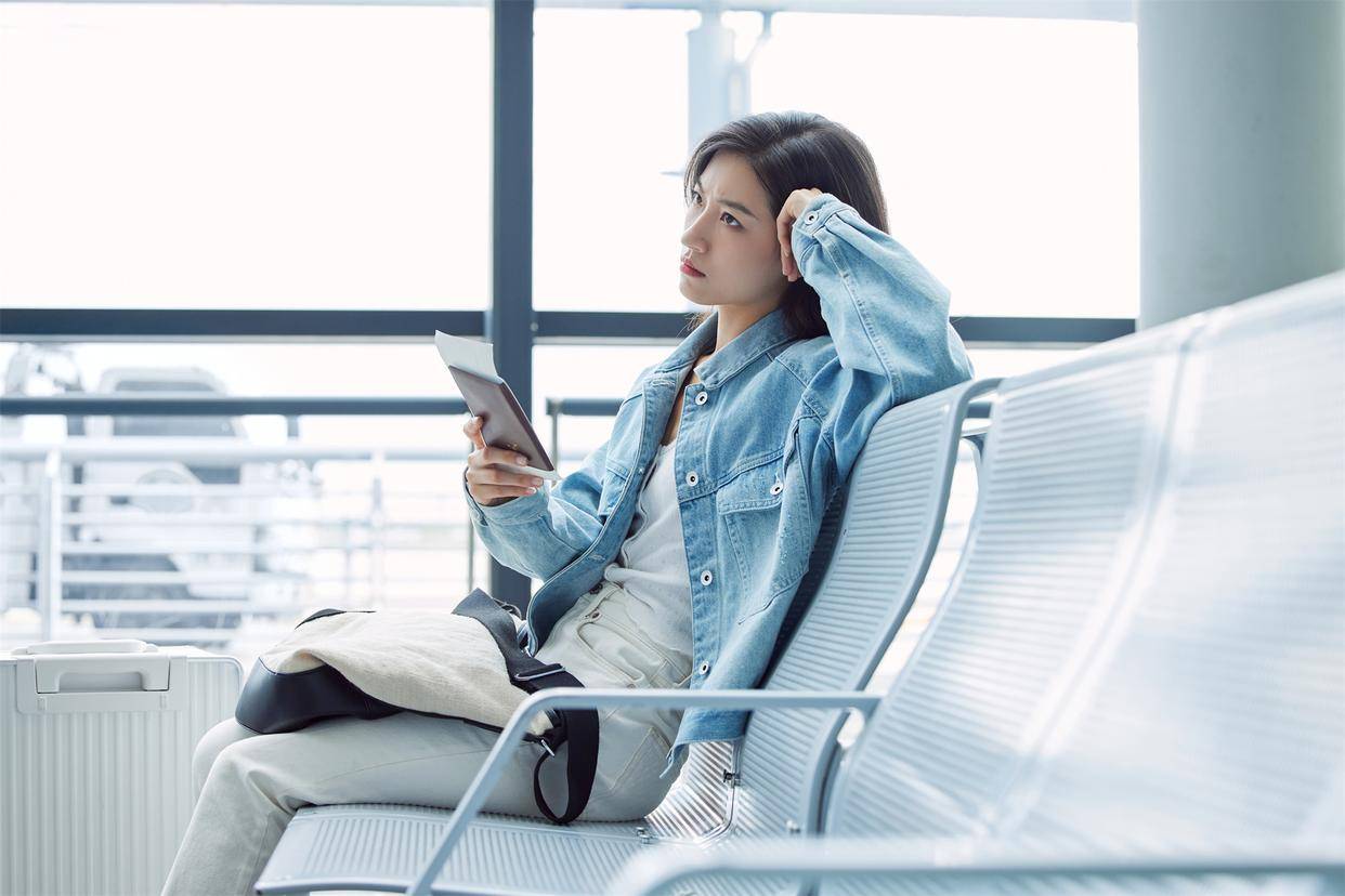 切肋骨软骨隆鼻后男子胸痛一年多 患者以不具备