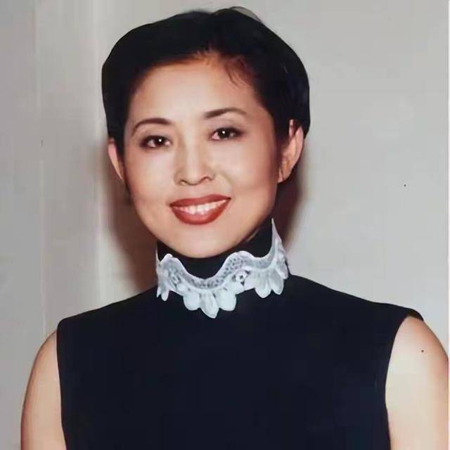 倪萍感谢陈凯歌当年不娶之恩，如今她儿子孝顺，丈夫是绝世好男人