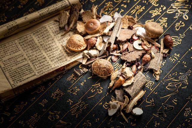 祛湿找对药才有效！5味经典祛湿药，对应不同湿邪部位，精准化湿