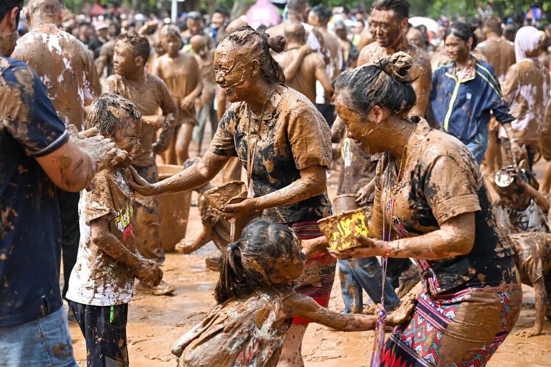 图片[11]-穿腻黑色羽绒服的打工人，都买票去这避寒了 -华闻时空