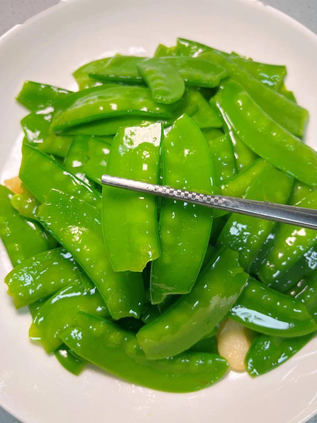 清炒荷兰豆正确做法不焯水照样脆甜爽口