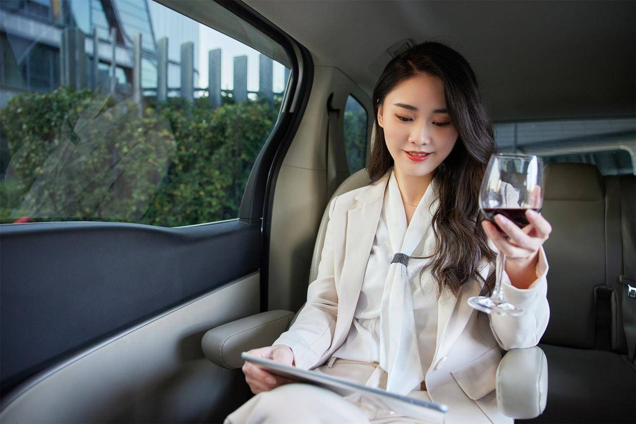 花近两万买"包过"法考课