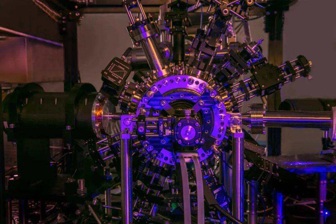 我国光钟首次驾驭国际原子时_中国科学院_时间_基准