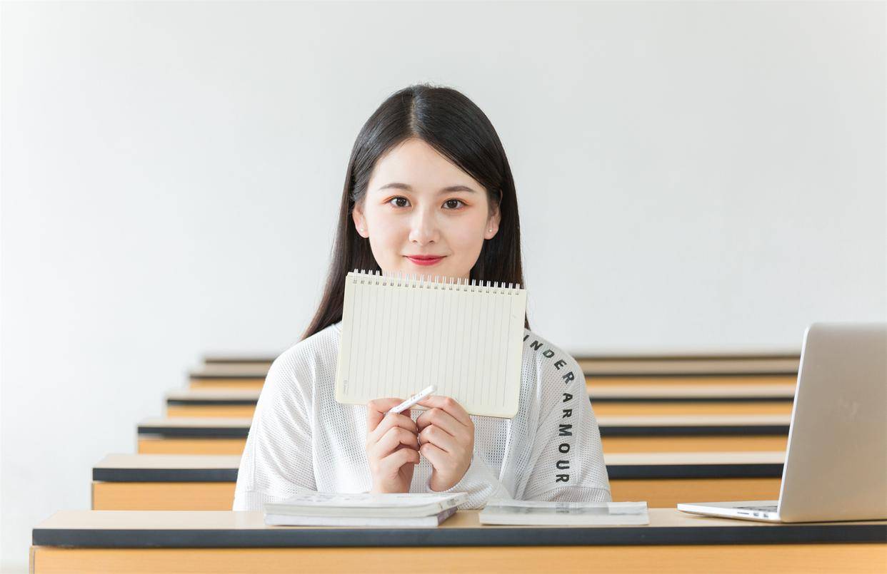 追觅高价扫地机月修3次退换难 厂家称“三包”