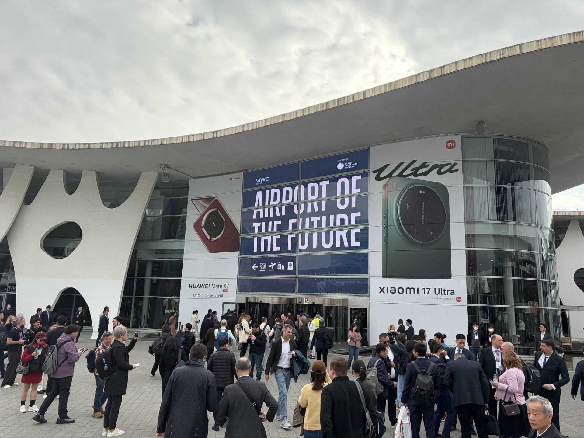 6G争夺战提前打响：英伟达跨界“抢戏”，华为、高通、爱立信加速卡位