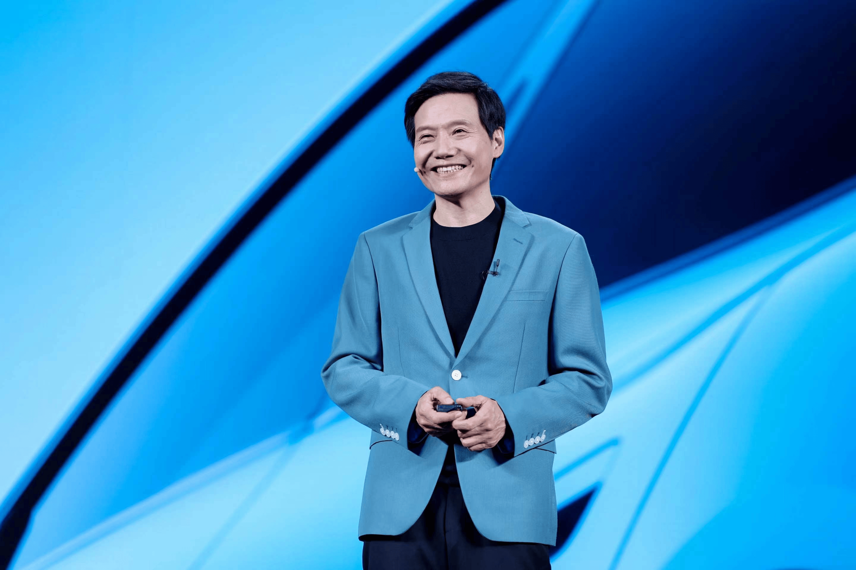 雷军直呼深受其害！被黑出心理阴影，再次喊话严管AI伪造