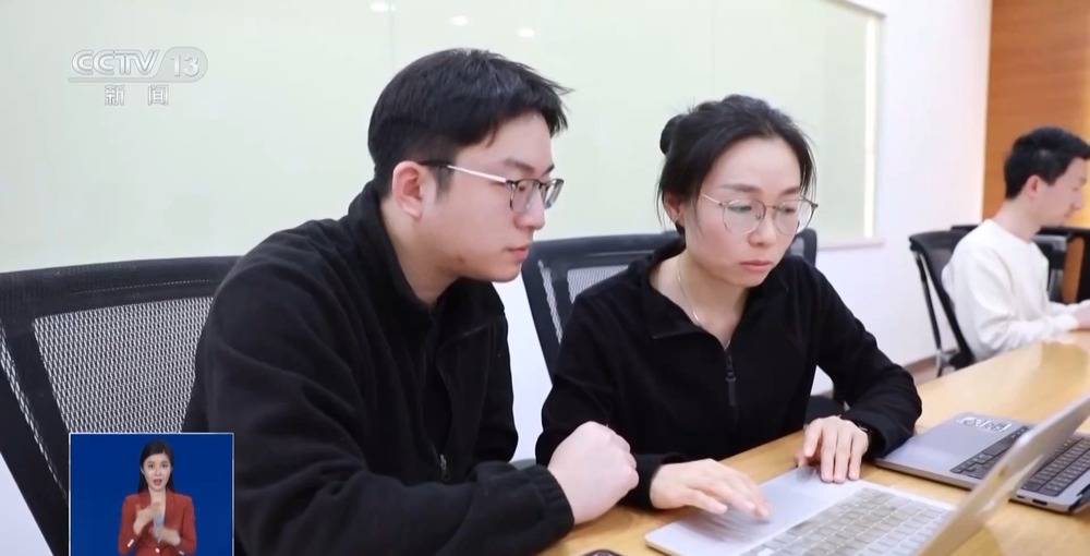 网友热衷养AI“龙虾” 全新AI智能体都有哪些本领？