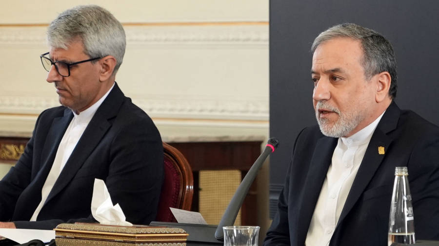 伊朗外长：伊朗从未请求停火，战争结束取决于“两个条件”