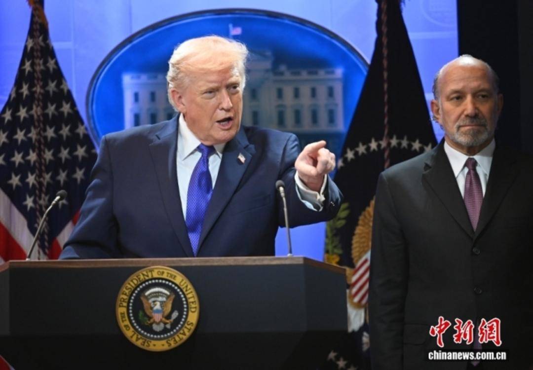 特朗普发文：“没有美国，北约就是纸老虎”