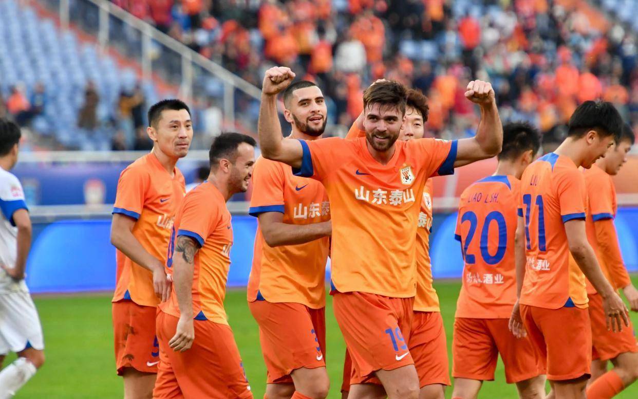 好牌全烂在手里？韩鹏太任人唯亲遭质疑，段刘愚等国脚为何连一分钟都上不了？