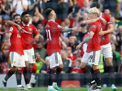 1500万巨亏！彻底崩盘，曼联中场水货难逃清洗？